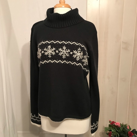 White Stag Sweaters - 🌹🌹White Stag Snowflakes Sweater 🌹🌹